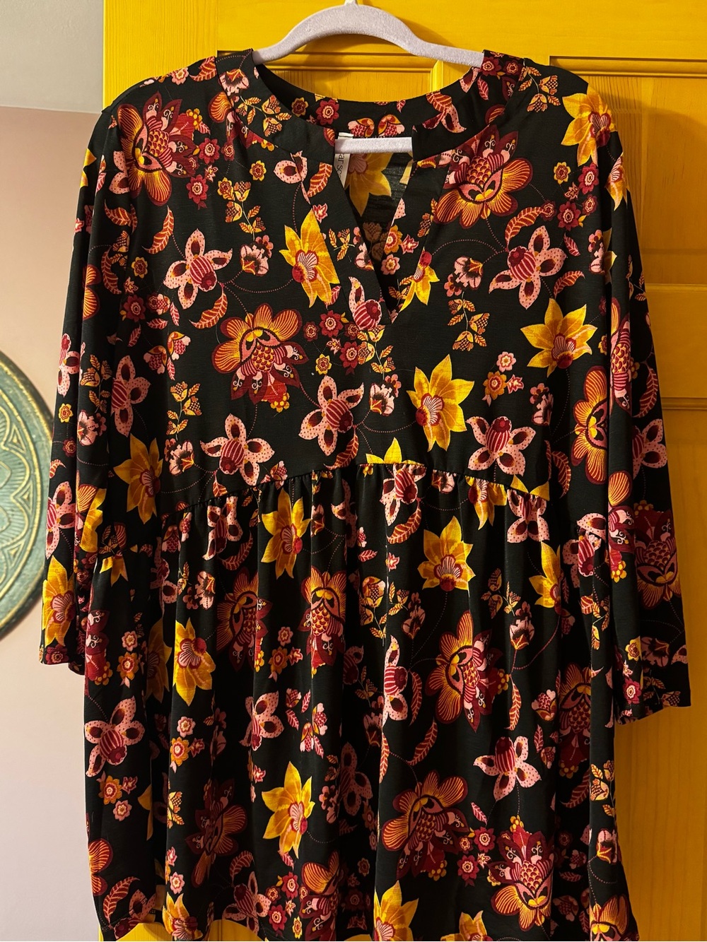 NEW Dear Scarlett Black Floral V-Neck Peplum Top with Yellow & Pink Flowers